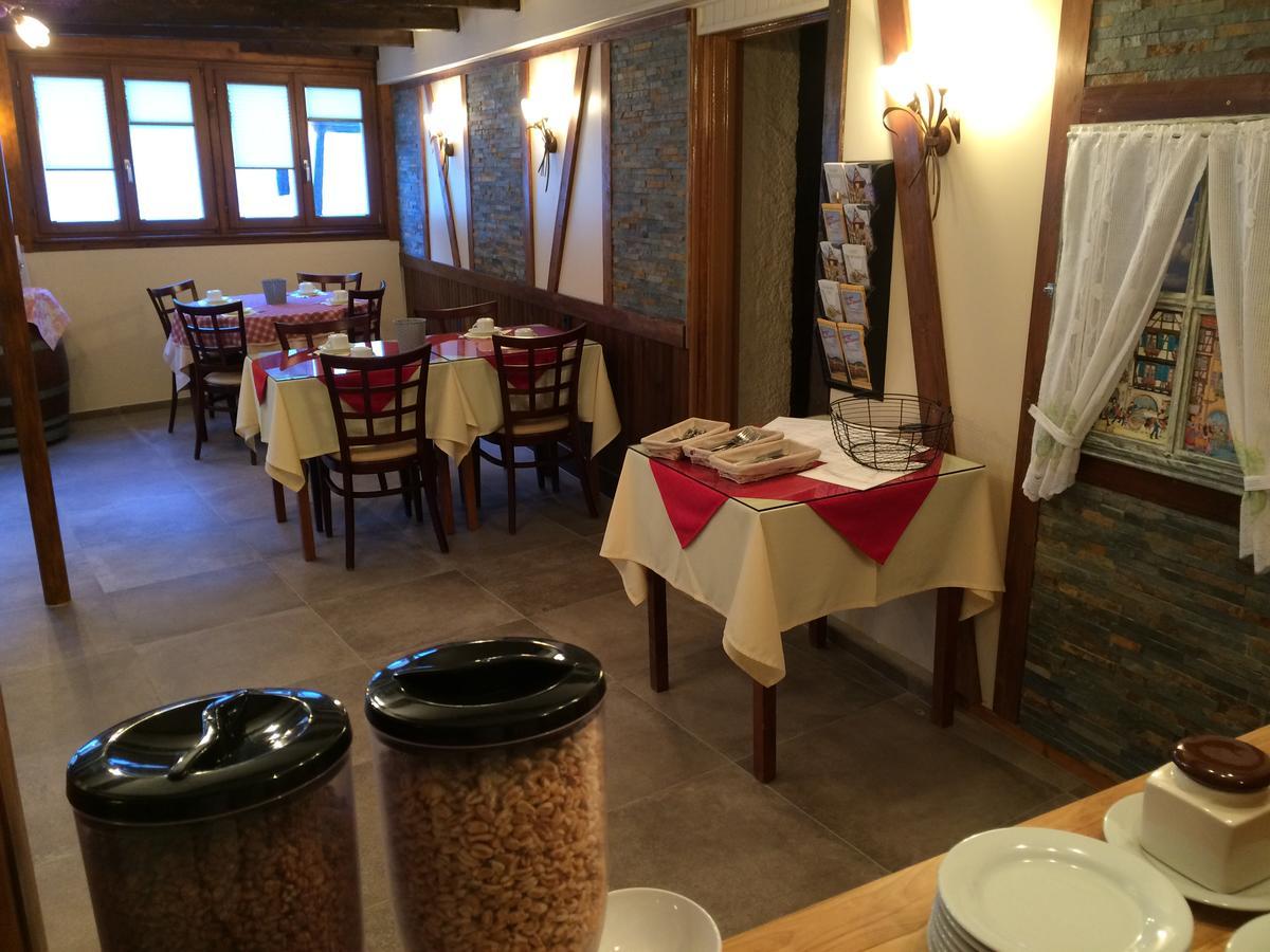 Auberge Des Trois Chateaux Eguisheim Zewnętrze zdjęcie