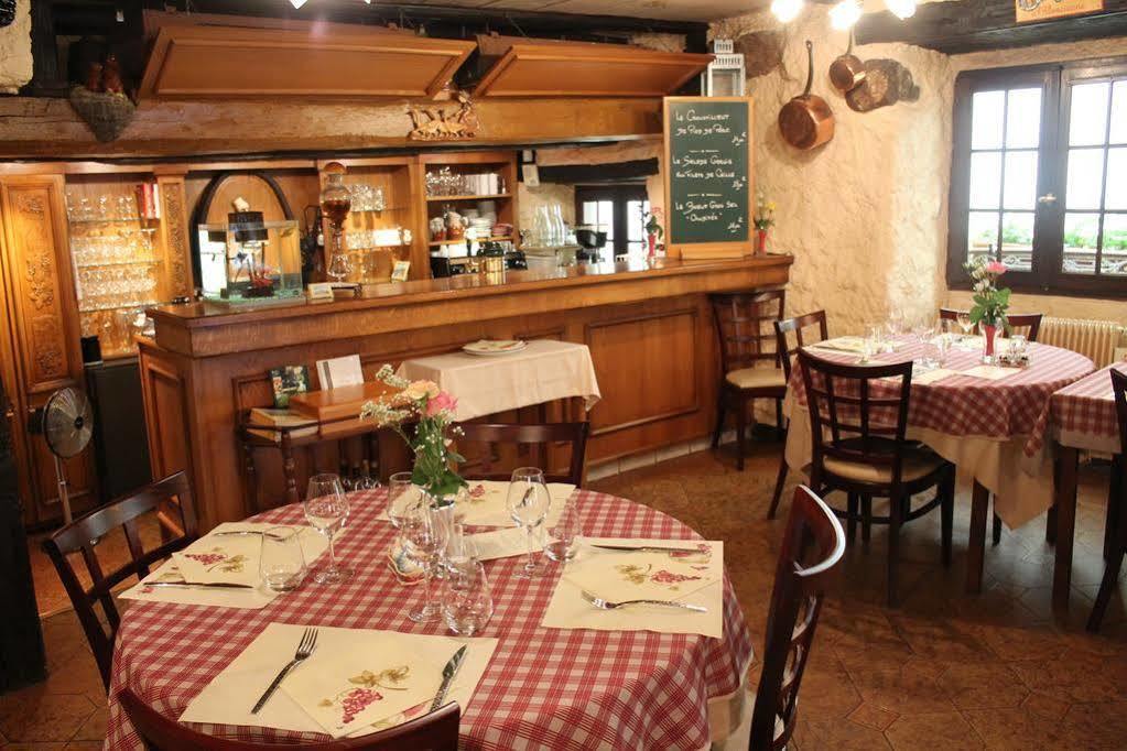 Auberge Des Trois Chateaux Eguisheim Zewnętrze zdjęcie